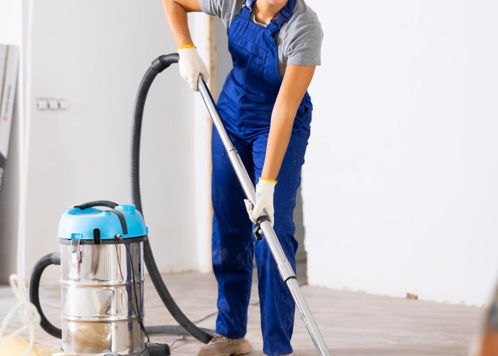 Limpieza de zonas comunes de edificios en Sevilla 41001